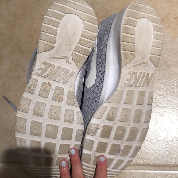 nike roshes - Picture 3 of 3